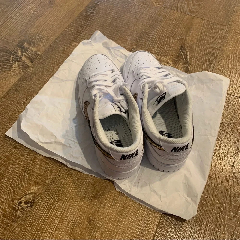 White NIKE DUNK Sneakers (Mixed Material Swooshes) - Picture 3 of 11